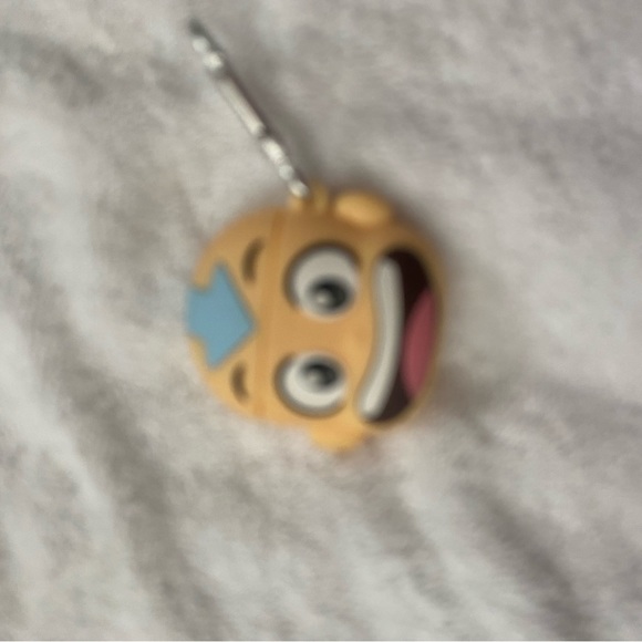 AirPods case - Picture 1 of 4